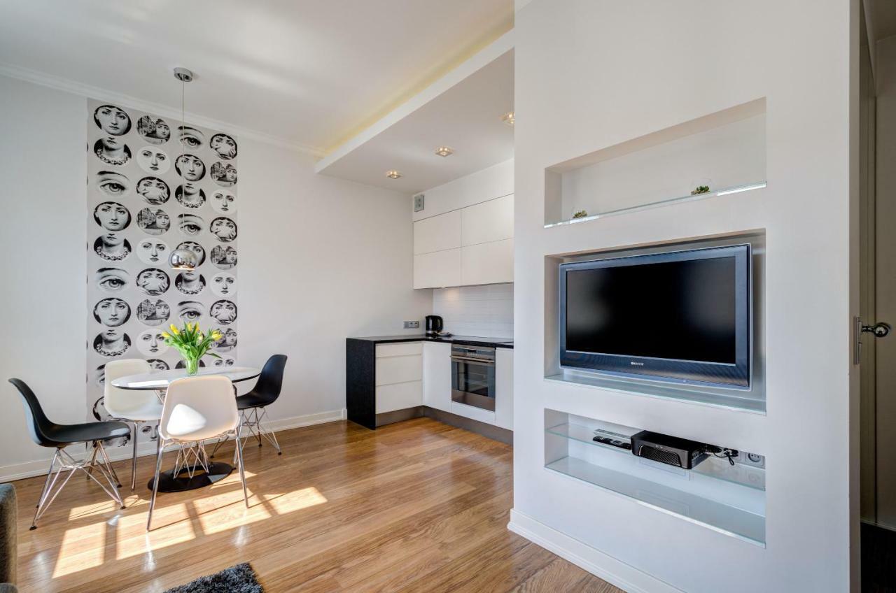 גדנסק Stylish Apartment In Heart Of Oldtown מראה חיצוני תמונה